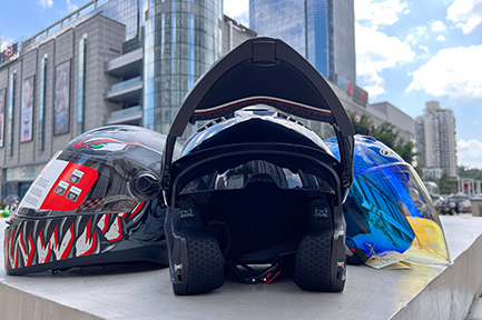 &iquest;Con qu&eacute; frecuencia debes cambiar tu casco de moto?